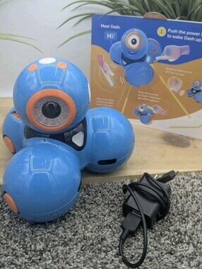 Wonder Workshop DA01 Dash Robot With Charge Cord Working Tested Fun